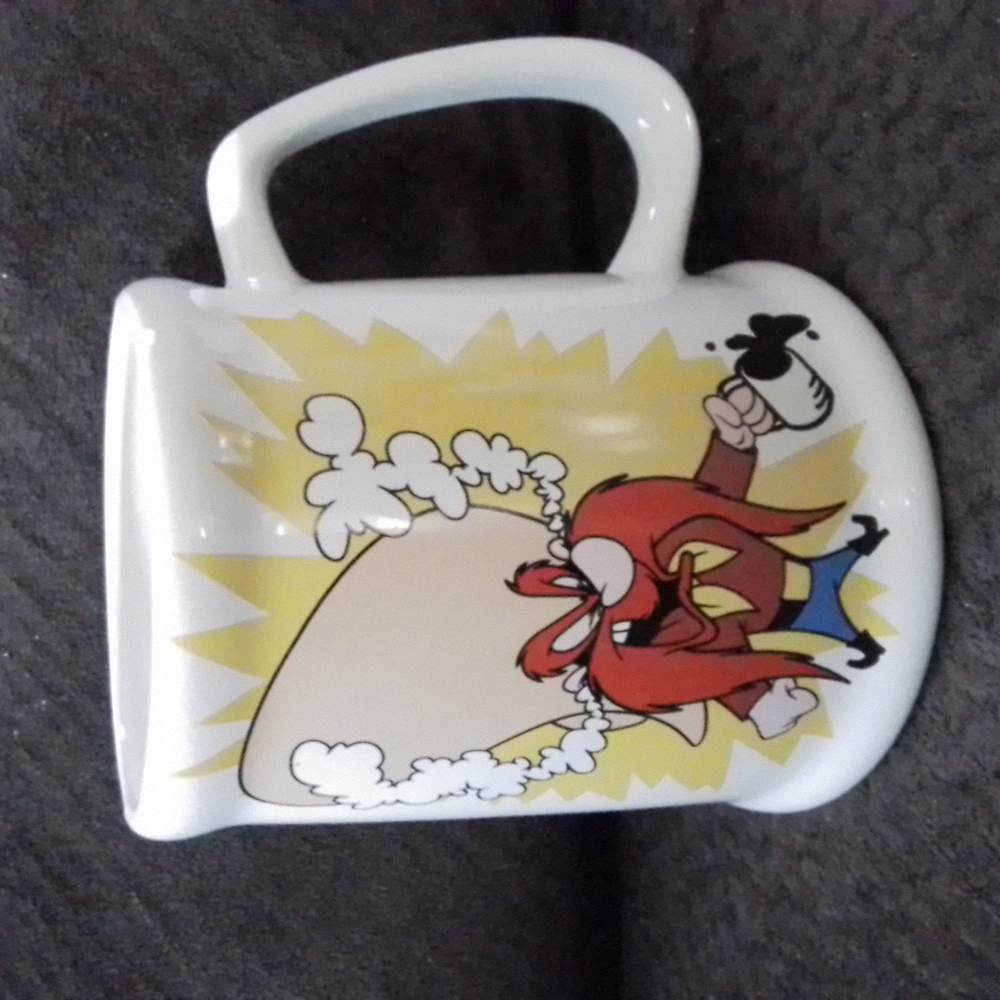 Vintage 1995 Yosemite Sam 16 oz coffee mug